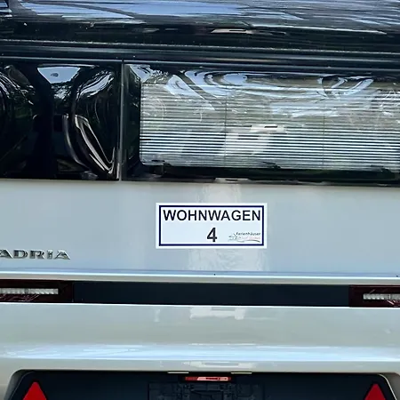 Ferienhaeuser Insel Usedom - Luxuswohnwagen 4 Mit Whirlpool Direkt Am Achterwasser Lutow