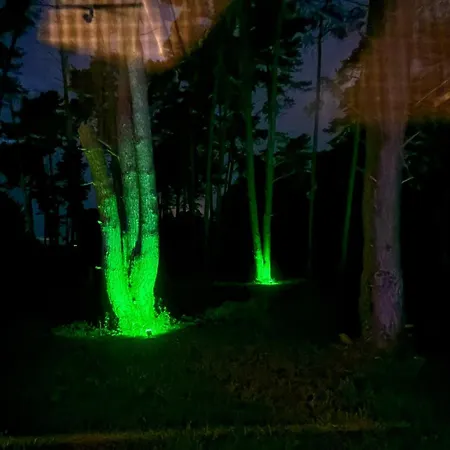 Ferienhaeuser Insel Usedom - Luxuswohnwagen 4 Mit Whirlpool Direkt Am Achterwasser Daire