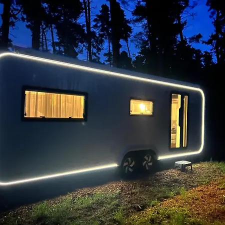 Ferienhaeuser Insel Usedom - Luxuswohnwagen 4 Mit Whirlpool Direkt Am Achterwasser Lejlighed