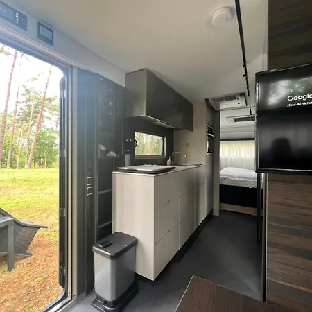 Ferienhaeuser Insel Usedom - Luxuswohnwagen 4 Mit Whirlpool Direkt Am Achterwasser דירה