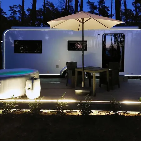 Ferienhaeuser Insel Usedom - Luxuswohnwagen 4 Mit Whirlpool Direkt Am Achterwasser Lejlighed